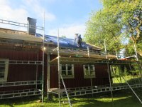 Presseningerne tages af - bemærk den blå himmel