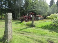 Hele taget samt de kasserede tagsten fra sidste gang på vej mod slutmålet på Davids traktor
