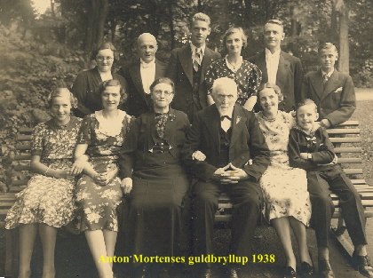 mortensenguldbryllup38